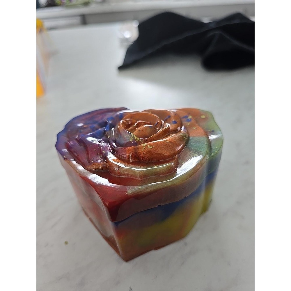 Handmade Resin Heart Shaped Box Valentines‎ Gift Decoration  705